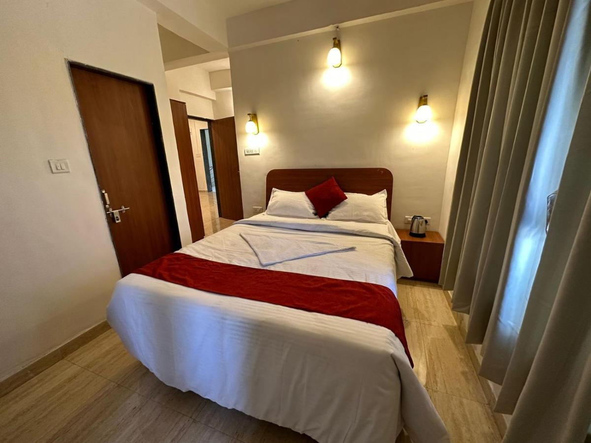 Hotel Sandesh Palace Lonavala Exterior photo